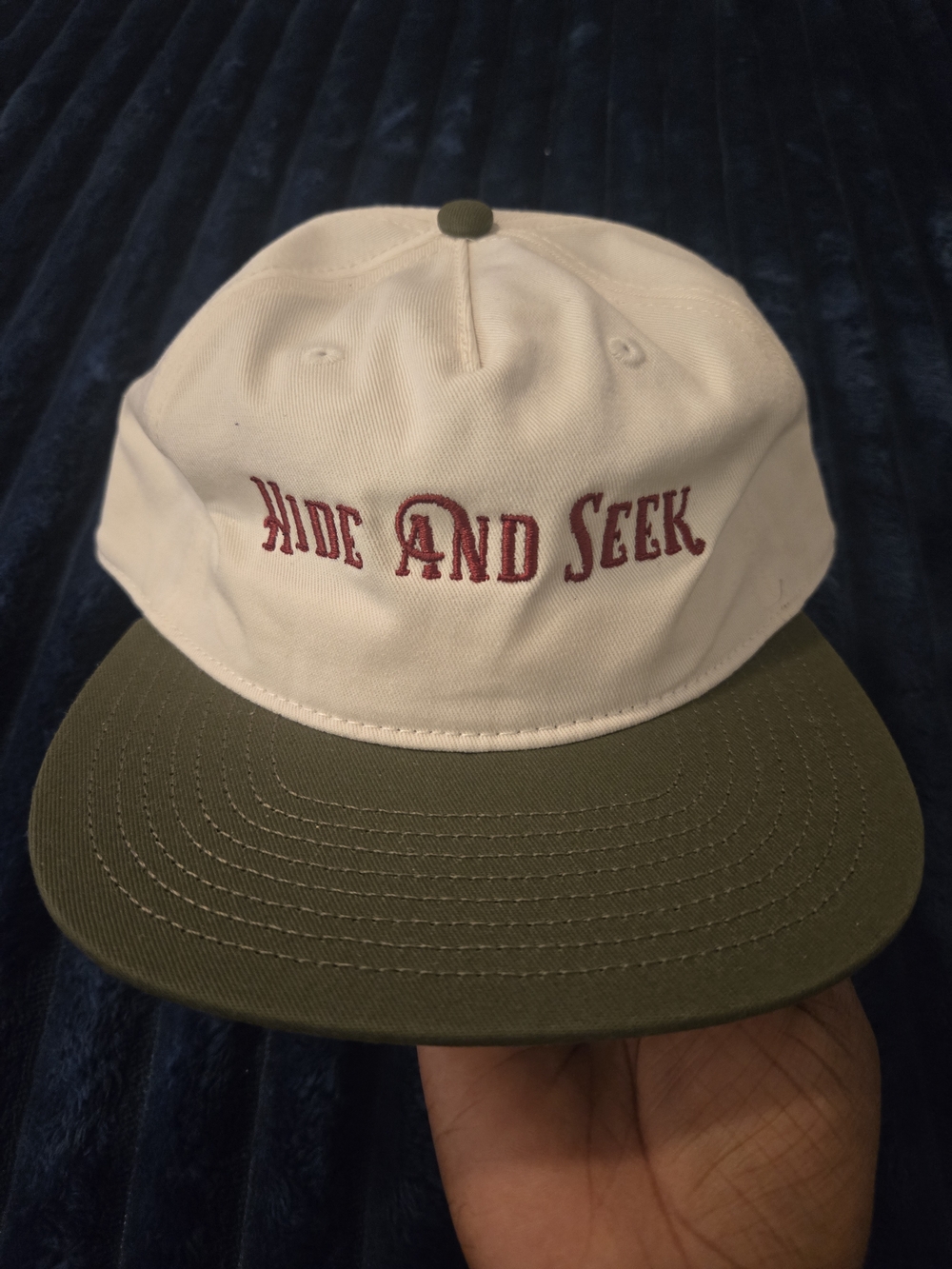 Hide And Seek Embroidered Two-Tone Cap - White & Olive